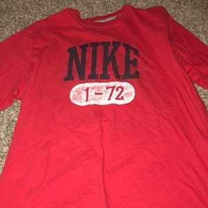 Nike tee
